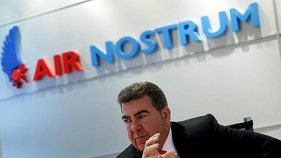 El consejero delegado de Air Nostrum, Carlos Bertomeu, informa de la culminación del proceso de ampliación de capital que ha llevado a cabo la aerolínea regional, filial de Iberia.