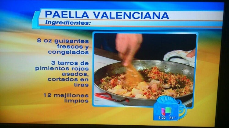 Paella valenciana hasta con plátano