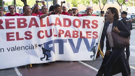 Lola Johnson, a su llegada al juzgado. 