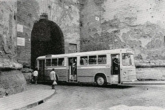 Saltuv se estrena con autobuses en la línea 7