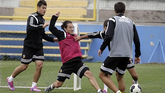 El Valencia se despide de la gira sudamericana contra el Universidad Católica de Chile