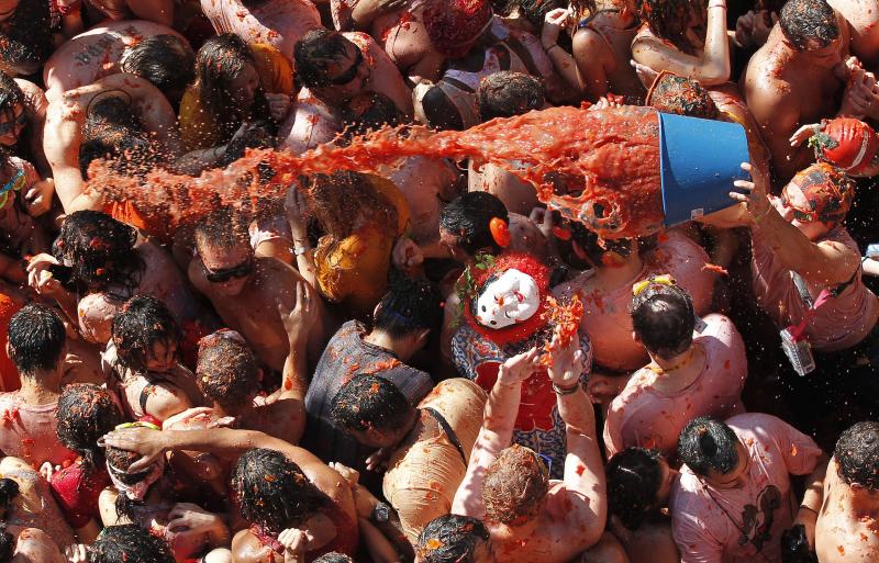 La Fiscalía abre diligencias por la contratación de una empresa para la Tomatina sin licitación pública