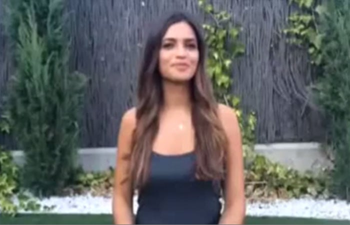 Sara Carbonero se suma al reto del Ice Bucket Challenge.