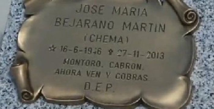 Epitafio inscrito en la lápida de José María Bejarano Martín.