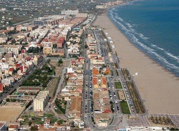 Playa de la Patacona en Alboraya. :: mrw