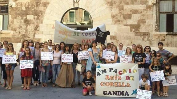 Una de las últimas protestas realizada el curso pasado frente a las puertas del Palau de la Generalitat. 