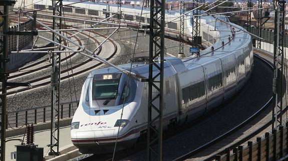 Arranca el proceso para elegir al primer operador que competirá con Renfe en el AVE a Valencia