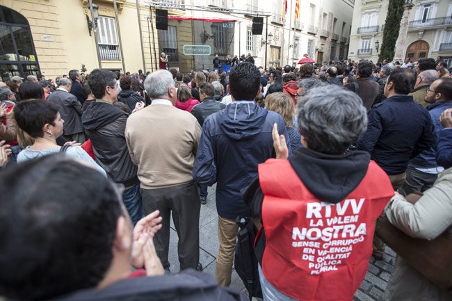 Concentración de extrabajadores de RTVV.