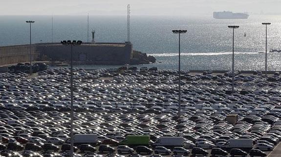 El tráfico del Puerto de Valencia crece un 3 % hasta noviembre