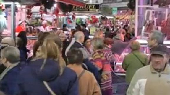 Lleno hasta los topes en el Mercado Central