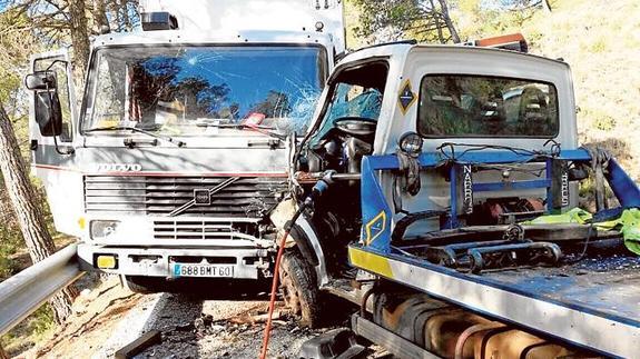 Los dos vehículos implicados en el accidente.
