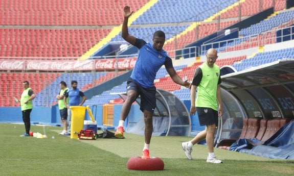 Diop, en el entrenamiento del equipo.
