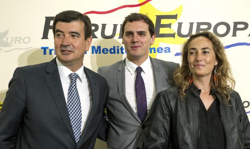 Giner, Rivera y Punset, esta mañana en Valencia.