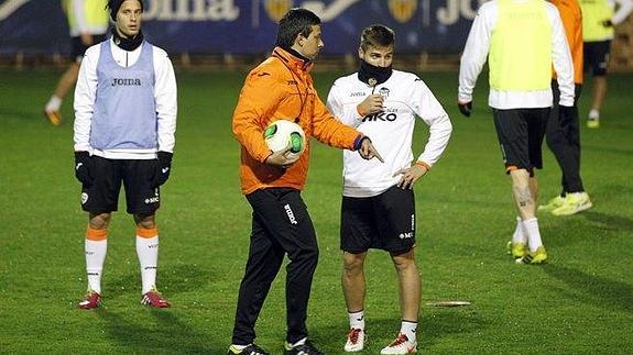 Nico Estévez, en 2013, durante un entrenamiento con el Valencia CF.