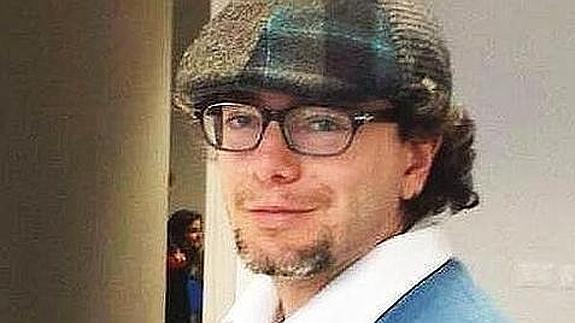 Cesare Cata, profesor de secundaria del Instituto de Ciencias Humanas Don Bosco en Le Marche (Italia).