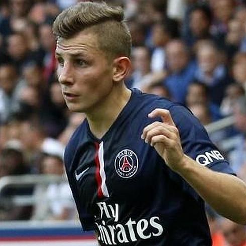 En Francia sitúan al lateral izquierdo Digne en la órbita del Valencia CF