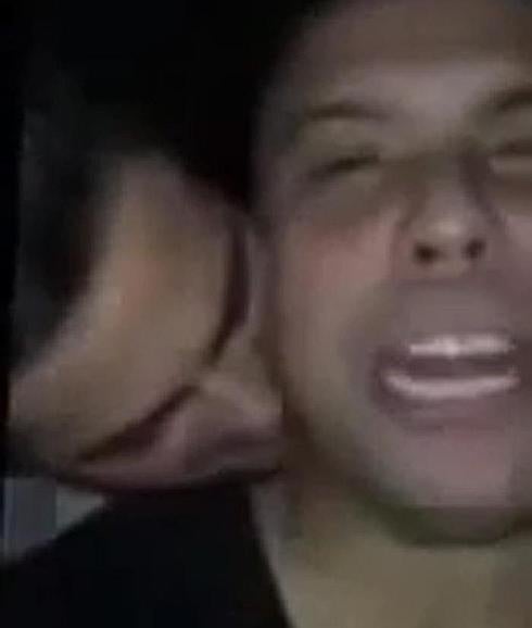 El mordisco en la oreja a Ronaldo: «Él es mi novio»