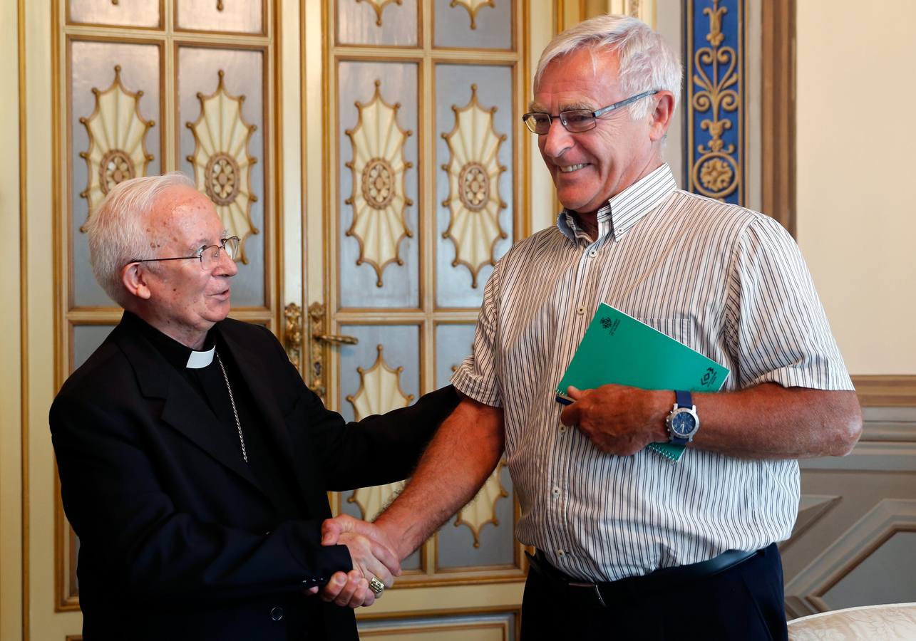 Un momento de la reunión entre Ribó y Cañizares.