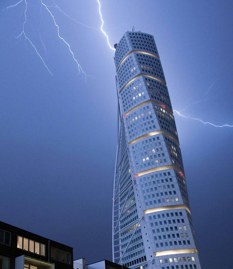 Calatrava recibe el premio 10 year Award por su edificio Turning Torso en Malmö