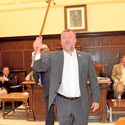 Quico Fernández, en su toma de posesión como alcalde de Sagunt.