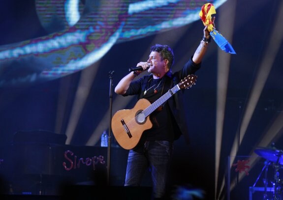 Alejandro Sanz cumple su sueño en Valencia