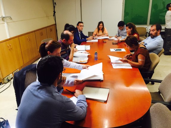 La reunión de la comisión celebrada ayer en Paterna. :: lp