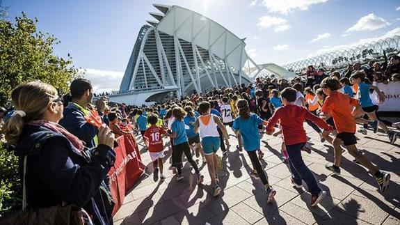 El minimaratón de niños llega a Valencia