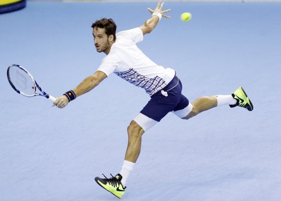 Feliciano, durante su partido de ayer de octavos ante Steve Johnson. :: EFE/Kai Försterling