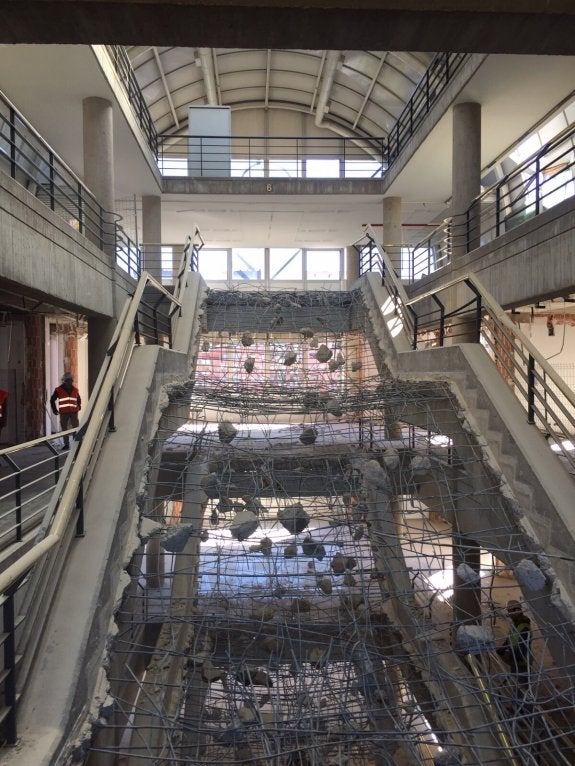 El derribo del nuevo ayuntamiento cortará mañana la avenida Aragón