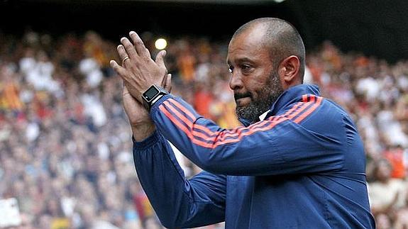 Nuno: "No contemplamos ninguna salida en el mercado de invierno"