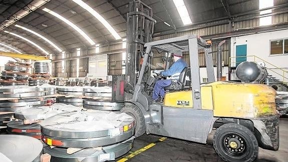 Instalaciones de Thyssen Ros Casares en su centro de producción de El Puig.