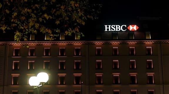 La fachada de HSBC en Ginebra.