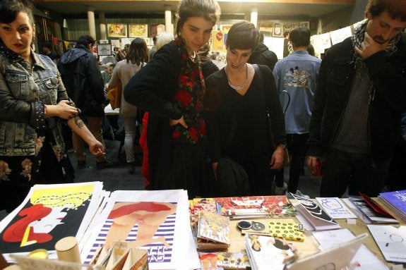 Feria del cómic y la ilustración celebrada el pasado enero en Las Naves. :: irene marsilla