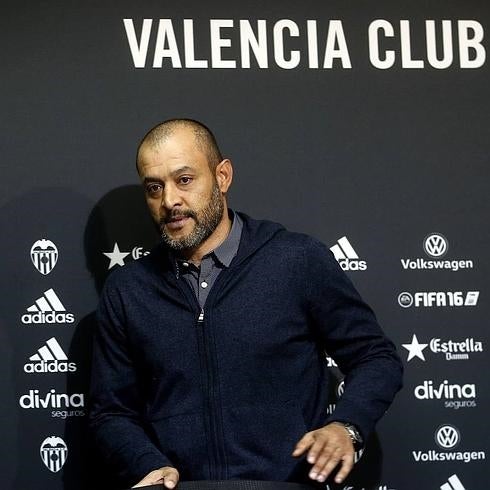 Nuno rompe su silencio sobre el Valencia