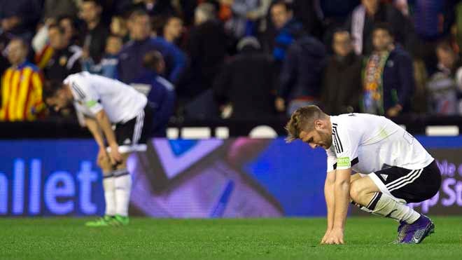 Los goles de las segundas partes desarman al Valencia de Gary Neville