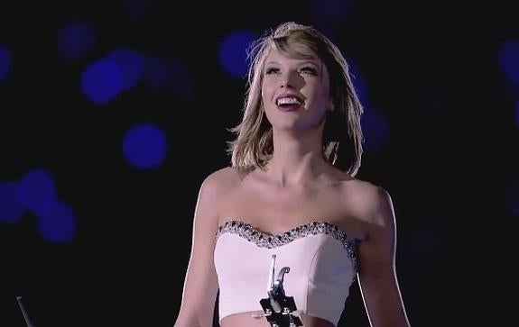 Taylor Swift triunfa con su nuevo videoclip, "New Romantics"