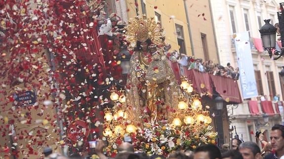 Actos y horarios de la fiesta de la Virgen de los Desamparados