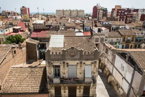 Vista del Cabanyal desde la calle Escalante. :: jesús montañana