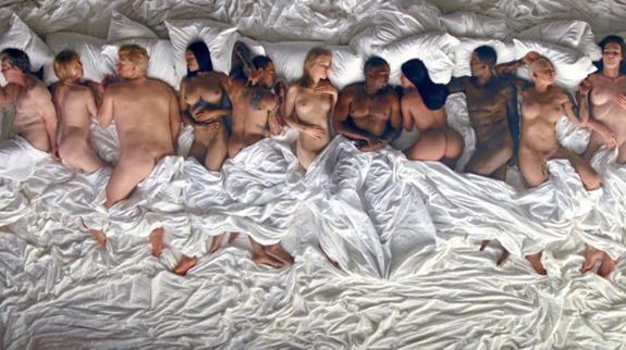 Una imagen de 'Famous', el nuevo videoclip de Kanye West.