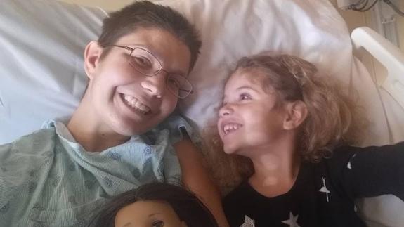 La carta de una madre fallecida a su hija que conmueve al mundo