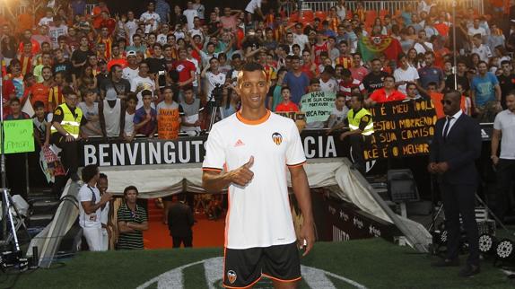 Nani debutará con el Valencia CF el 10 de agosto en el amistoso de Alzira