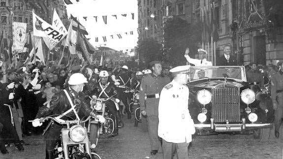Valencia retira la Alcaldía Honoraria a Adolfo Rincón de Arellano