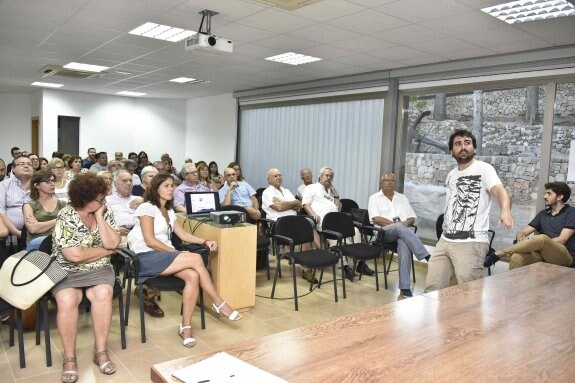 Un momento de la presentación de los talleres para elaborar la estrategia Edusi. :: lp