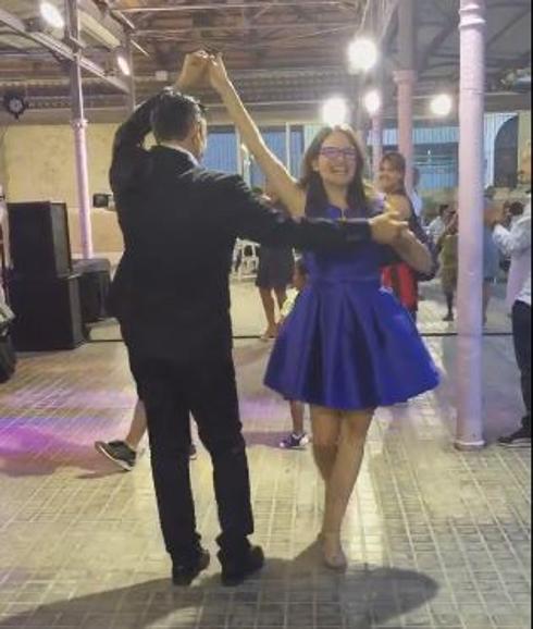 El baile de Mónica Oltra y Carlos Galiana en el Bonic/a Fest