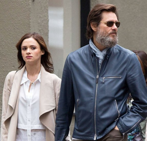 La pareja pasea por las calles de Nueva York poco antes del trágico suceso. :: r. c. 