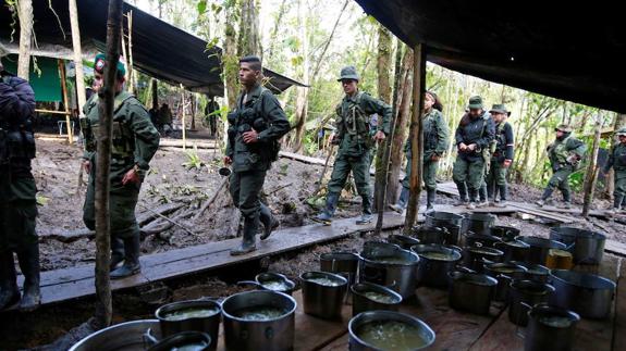Más de 10.000 colombianos votarán el domingo el acuerdo de paz con las FARC