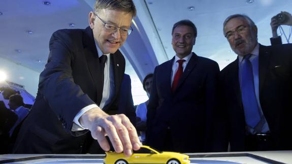 El presidente de Ford España asegura otros 40 años más en Valencia