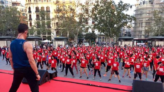 ‘Bodycombat’, ‘Cubbá’ y ‘Bodybalance’ para mujeres en la plaza del Ayuntamiento