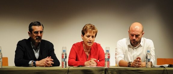 El director general José María Ángel, la alcaldesa Luisa Salvador y el diputado Toni Gaspar. :: rullot