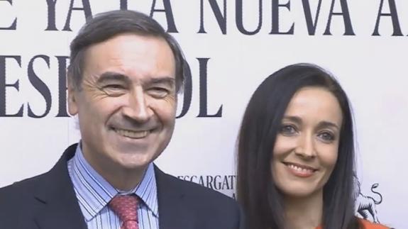 Pedro J. Ramírez ya posa con su nueva pareja